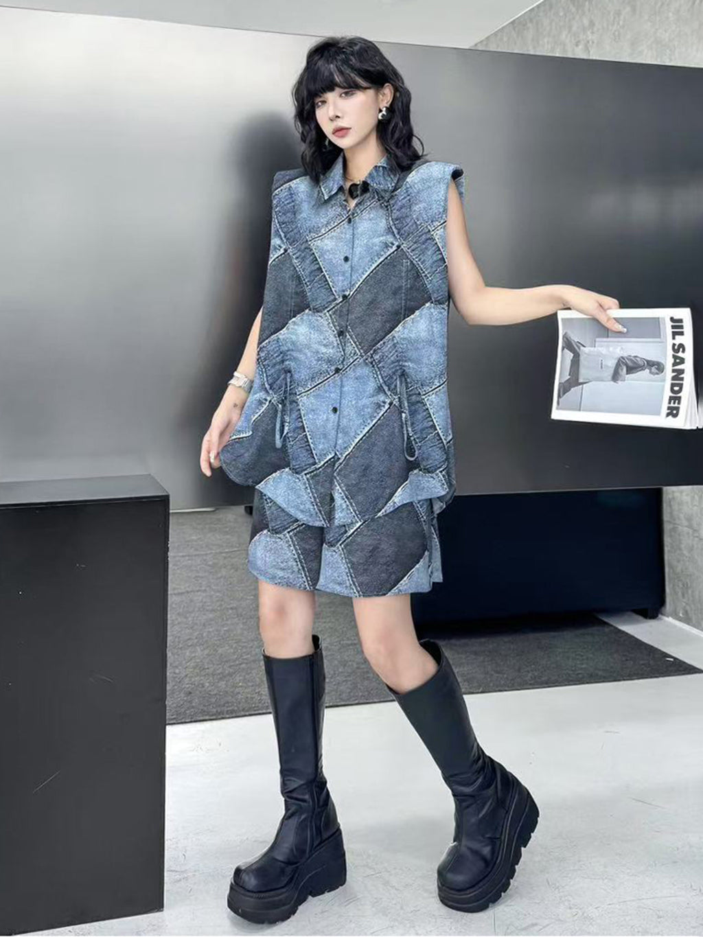 Patchwork sleeveless blouse and shorts 