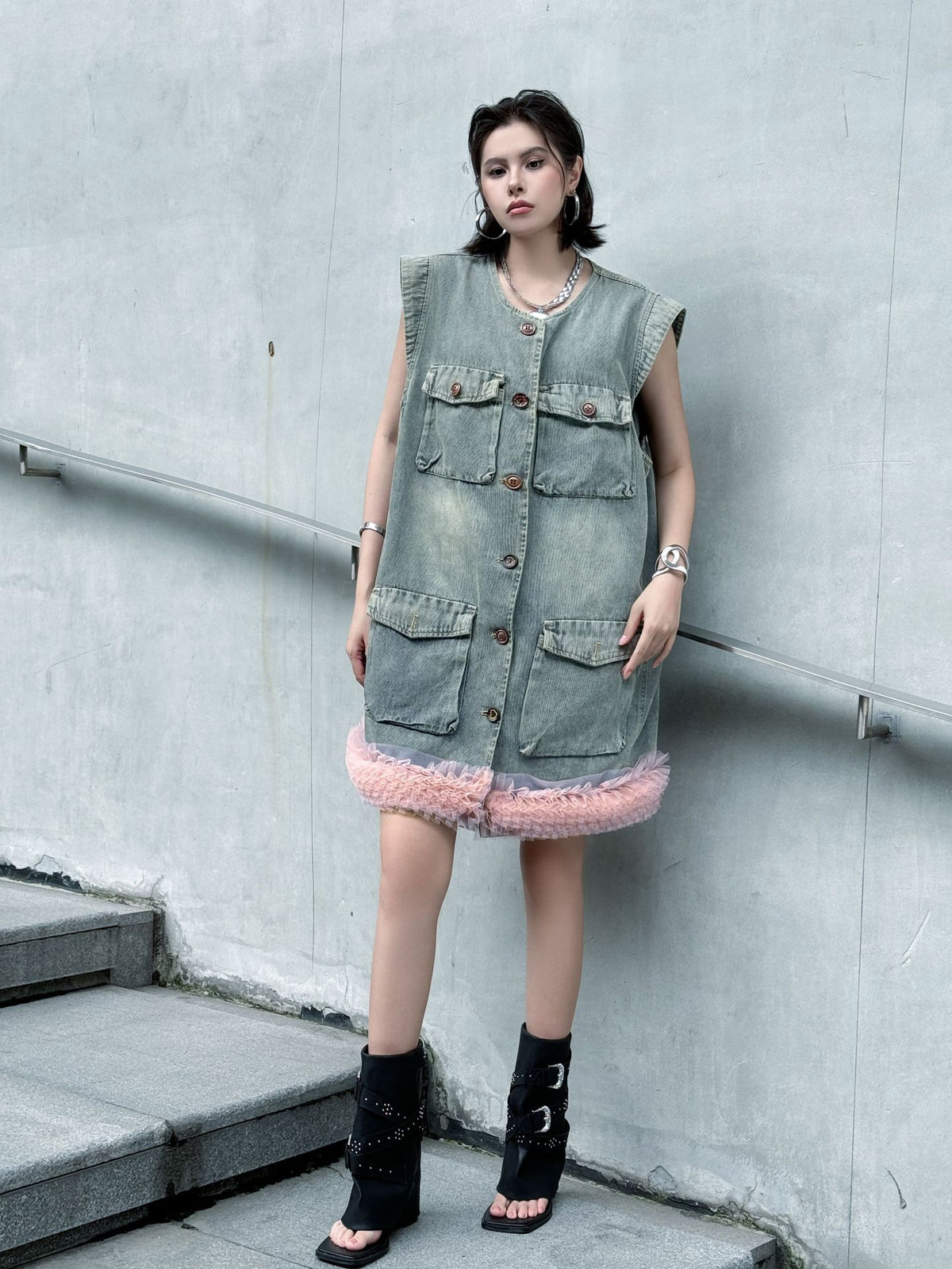 Scarf tie blouse and denim pants series 