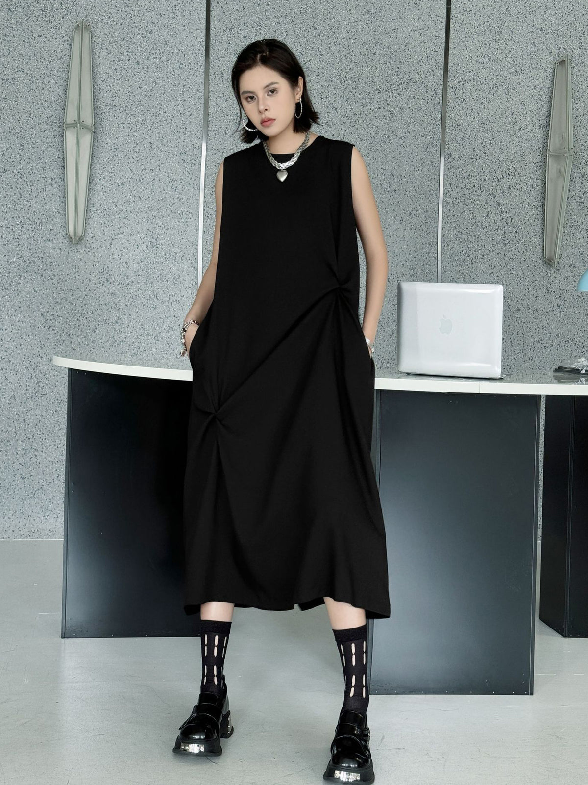 Draped sleeveless dress 