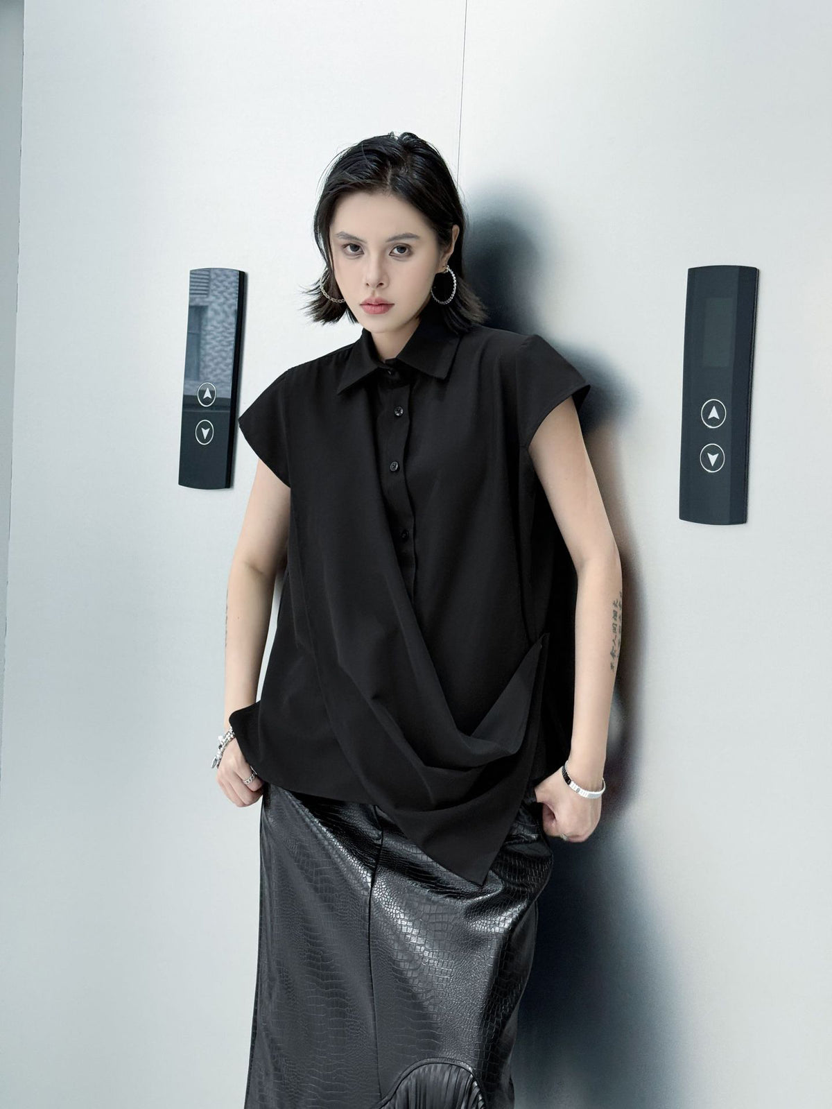 drape sleeve shirt