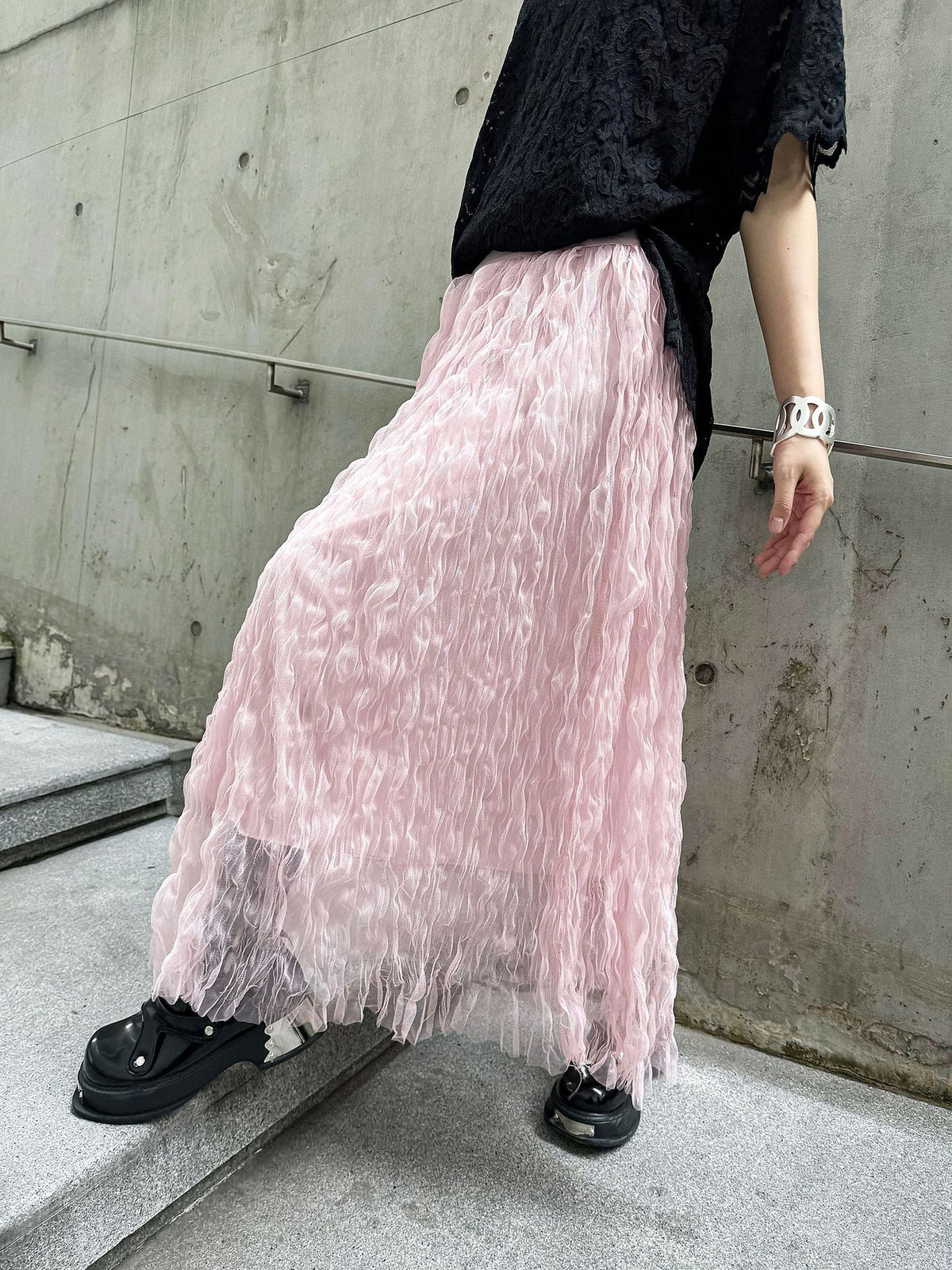 Scarf tie blouse and denim pants series 