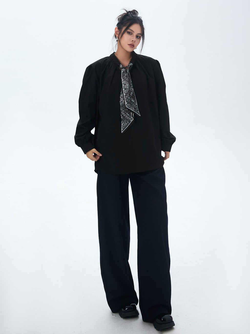 Scarf tie blouse and denim pants series 