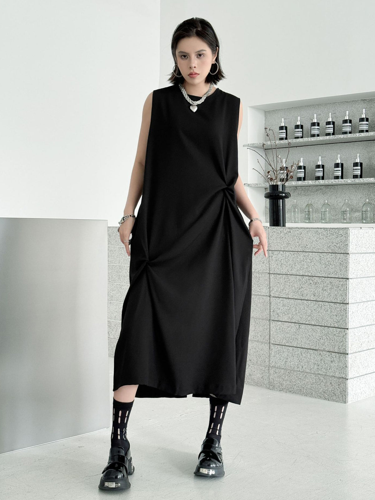 Draped sleeveless dress 