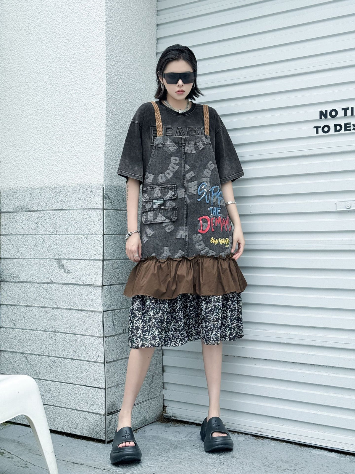 Scarf tie blouse and denim pants series 