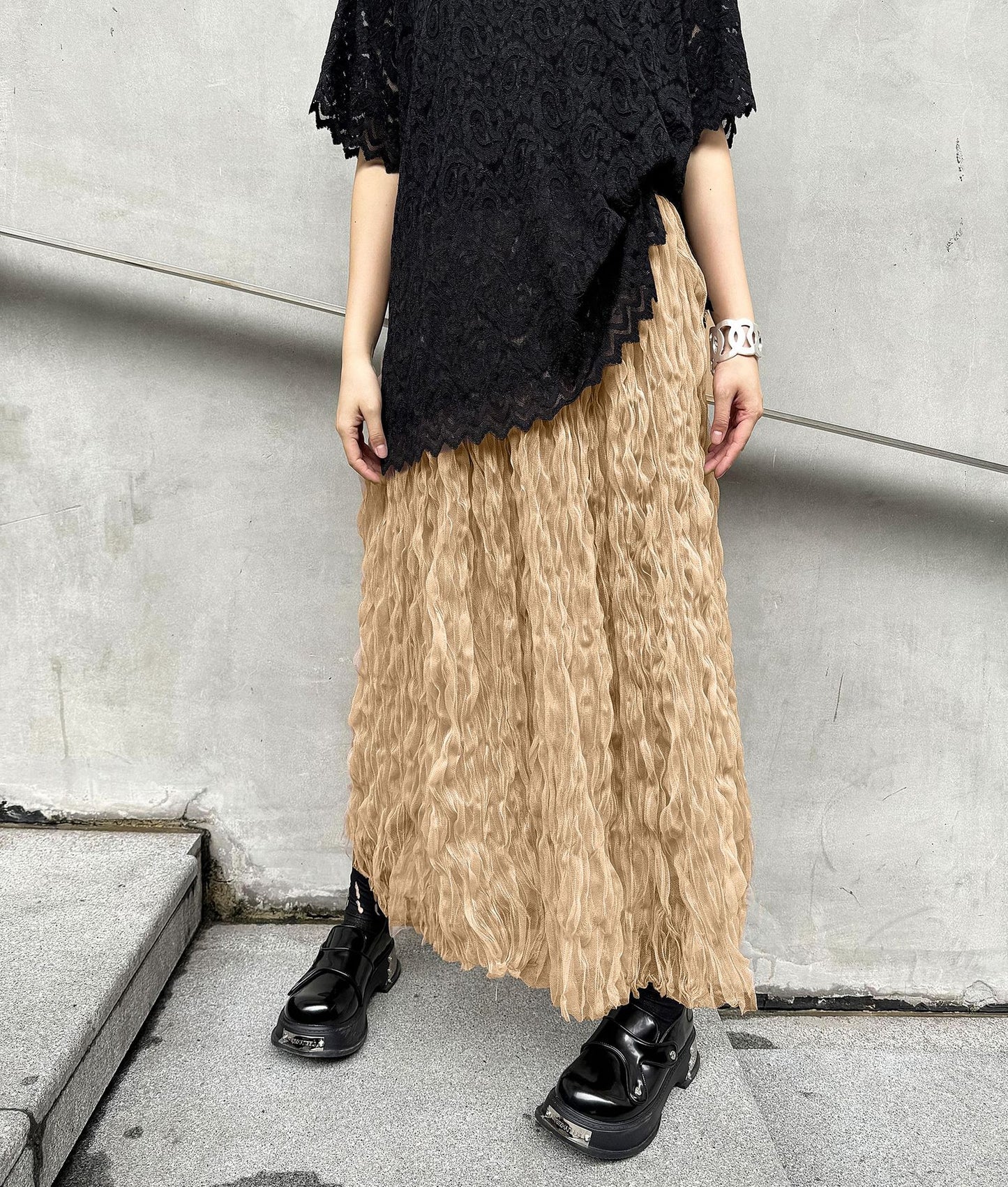 Scarf tie blouse and denim pants series 