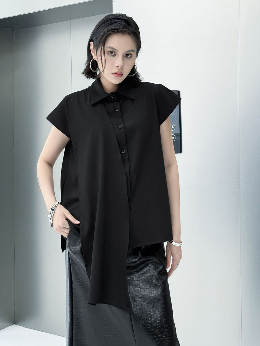 drape sleeve shirt