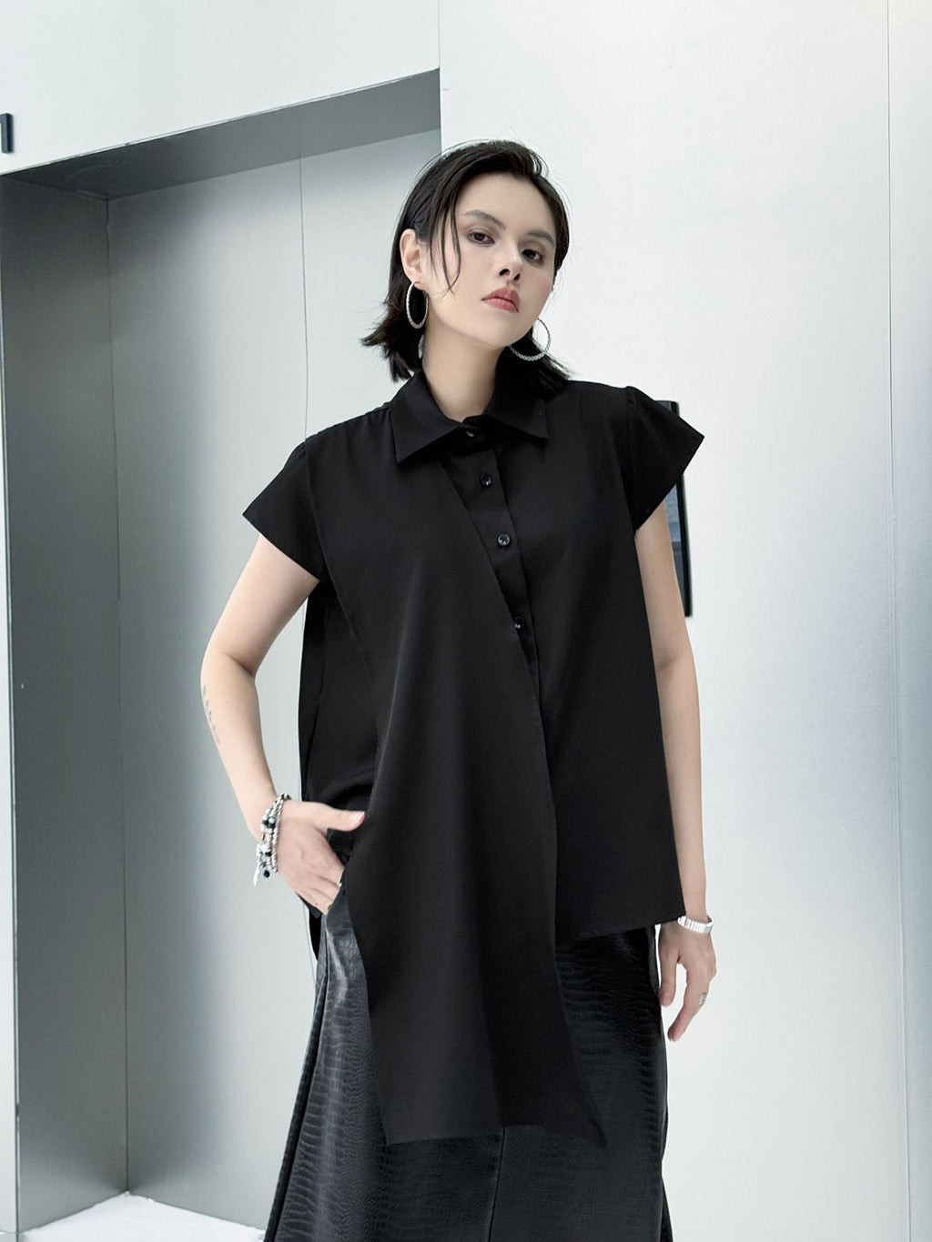 drape sleeve shirt