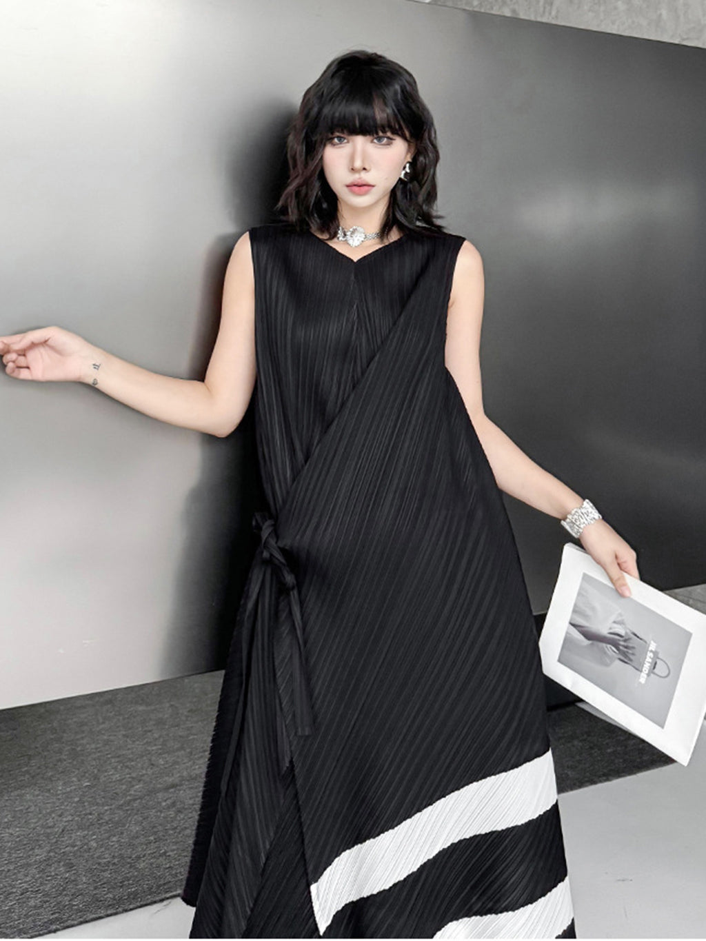 Two-tone pleat set series 