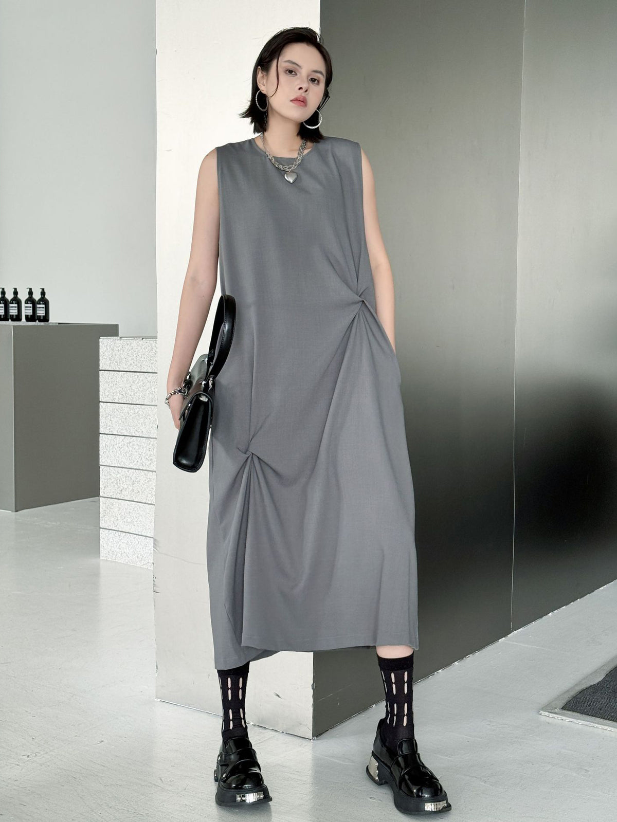 Draped sleeveless dress 