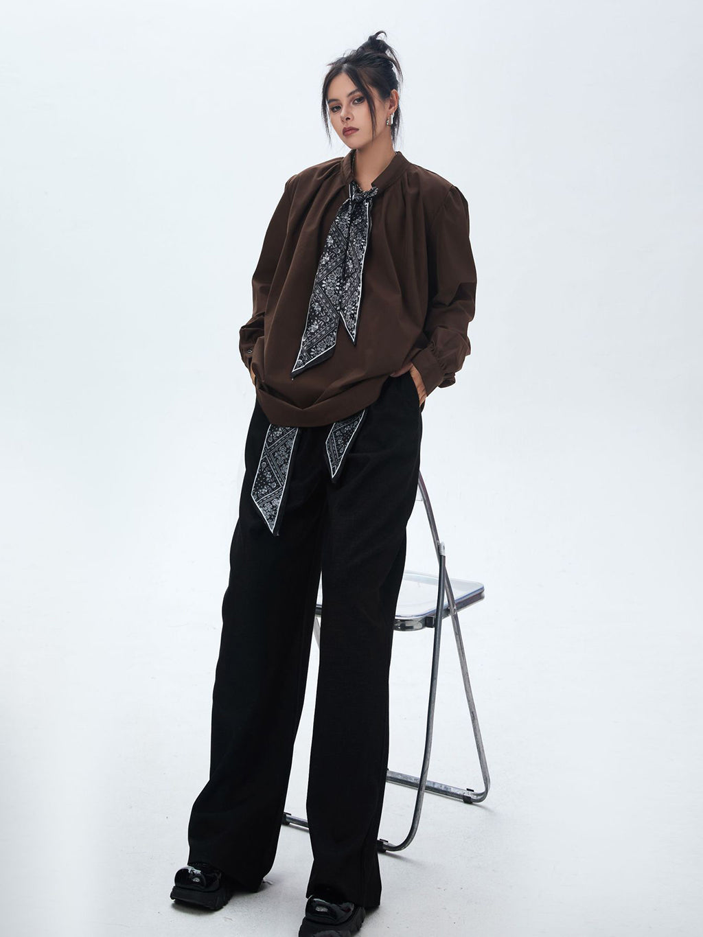 Scarf tie blouse and denim pants series 