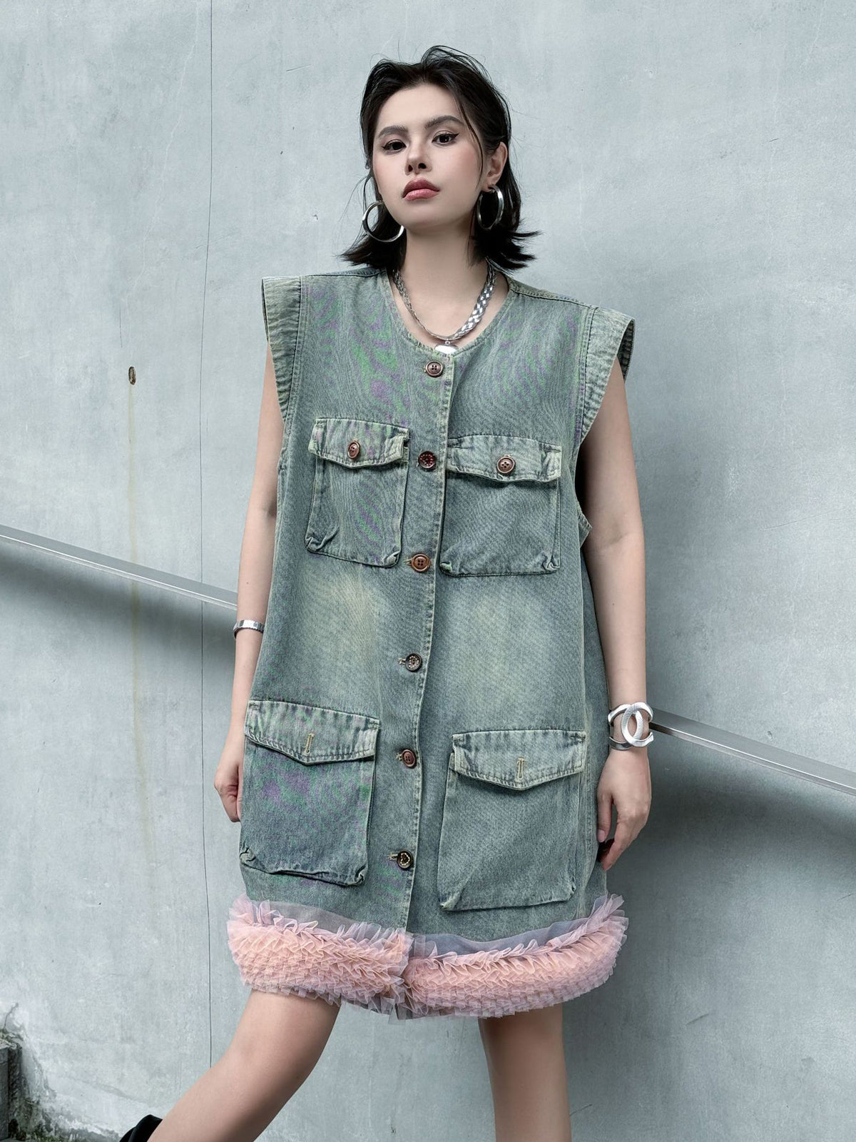 Scarf tie blouse and denim pants series 