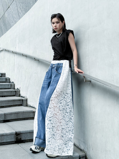 Lace-docking denim pants 