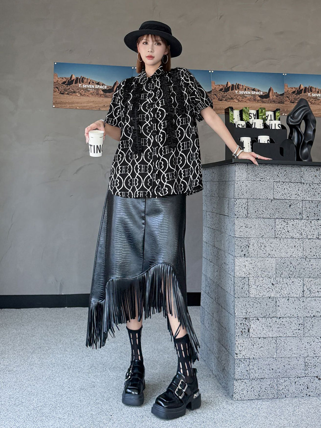 Logo pattern ruffle blouse 