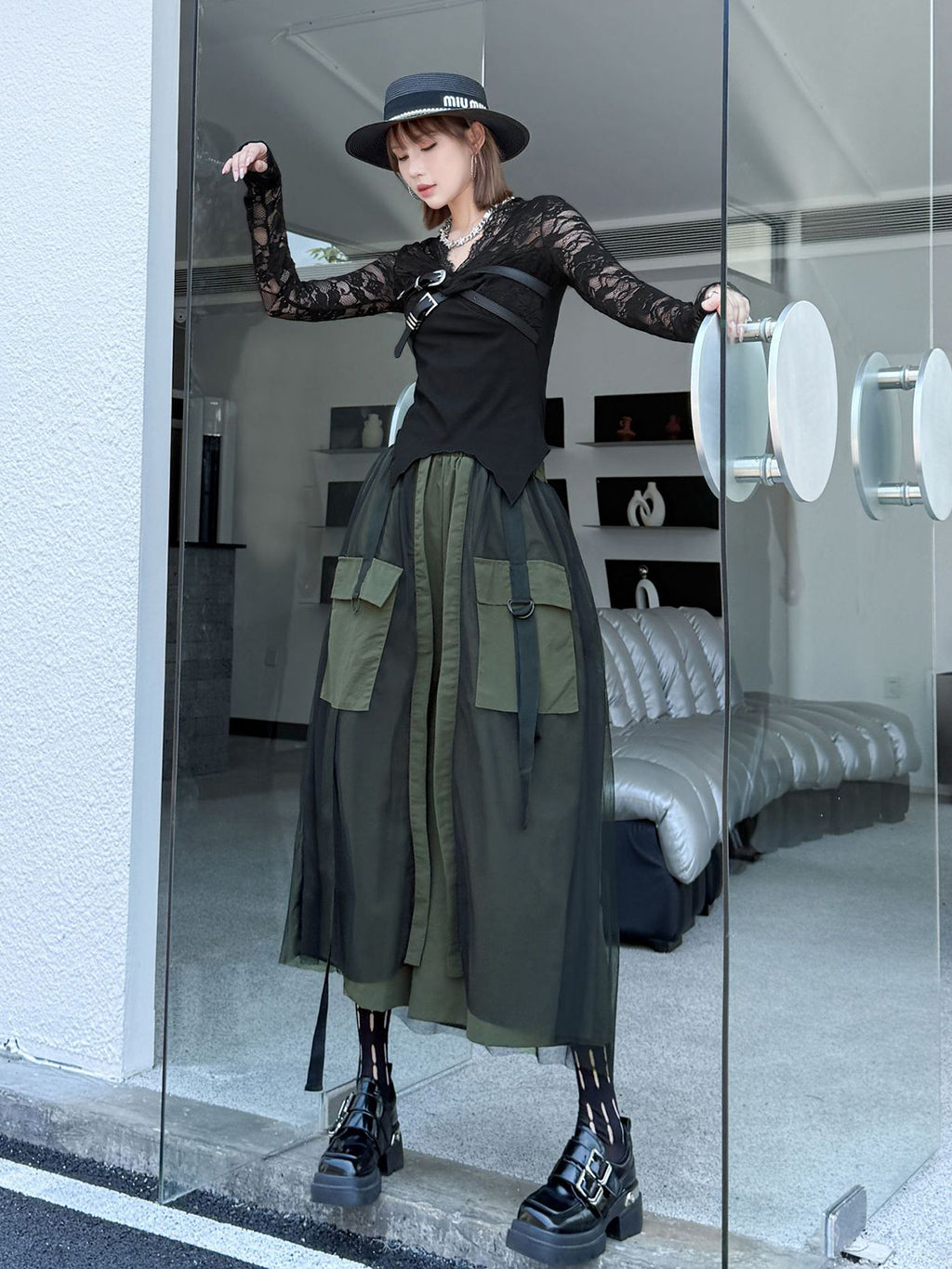 Mesh layered cargo pants 