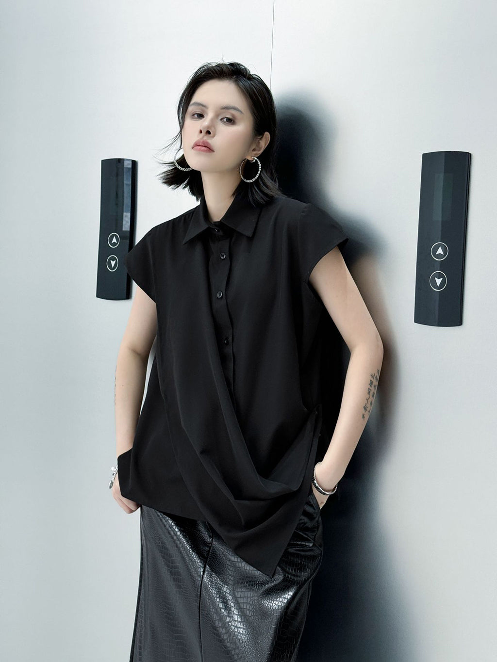 drape sleeve shirt