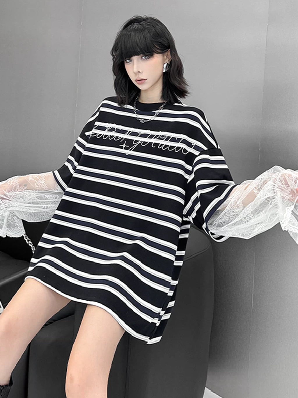 Striped lace sleeve top 