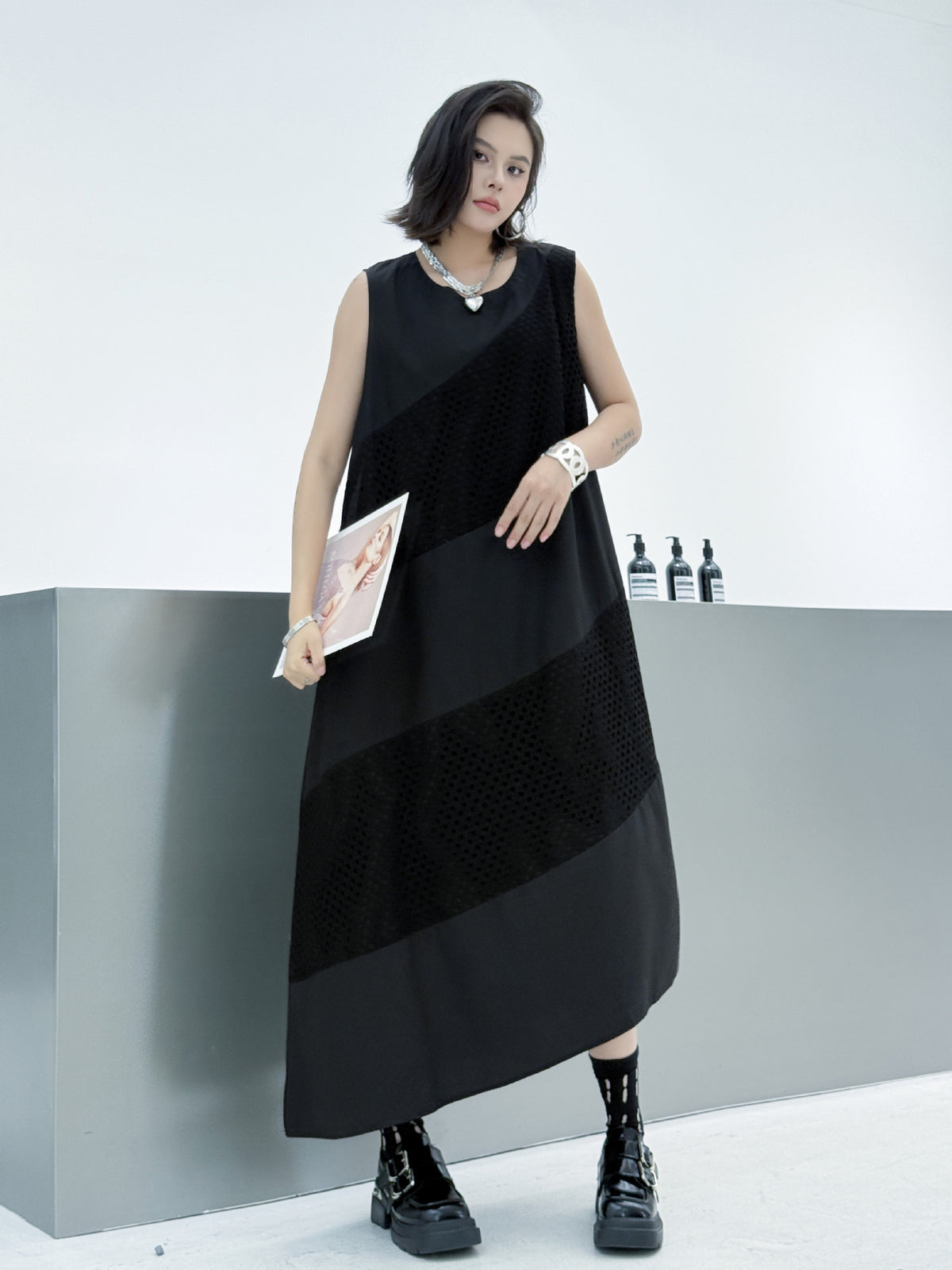 panel cut dress 