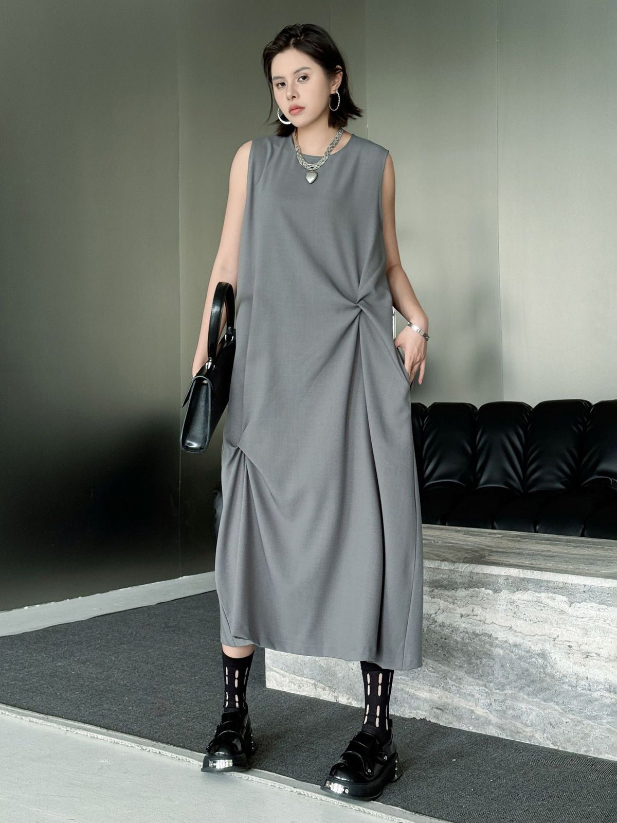 Draped sleeveless dress 