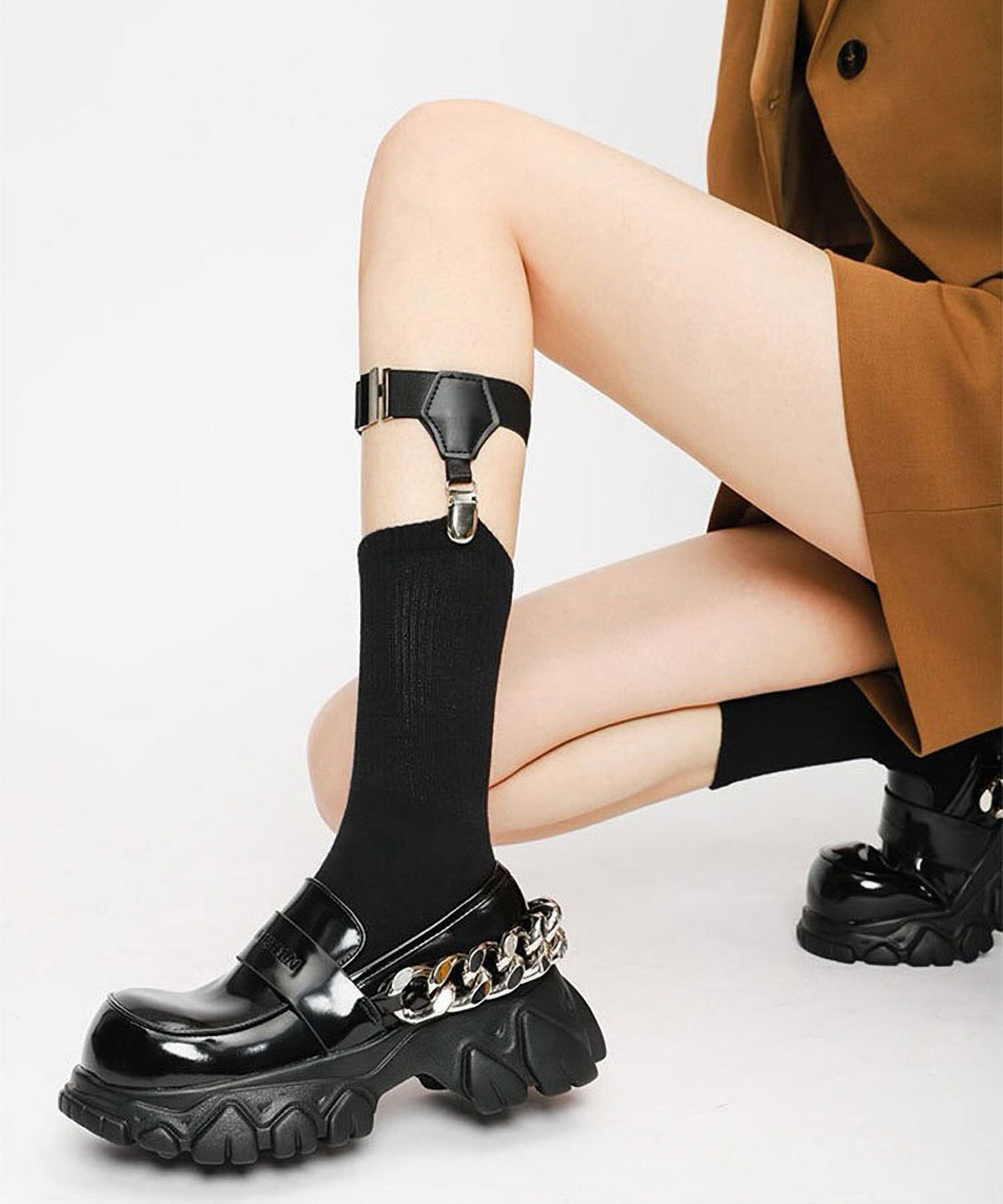 Back Chain Shoes