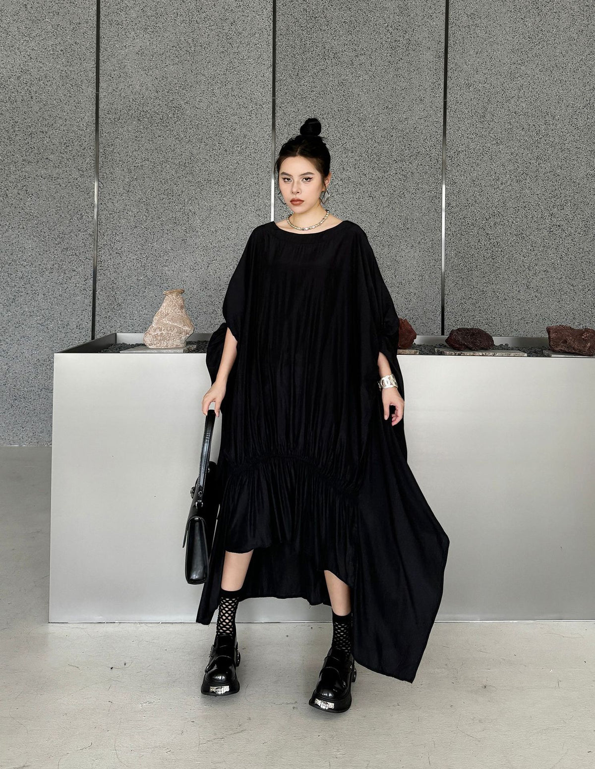 Gathered ruffle draped dress 