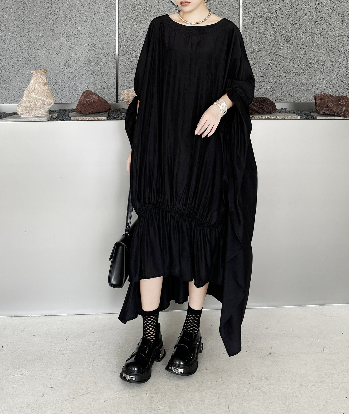 Gathered ruffle draped dress 