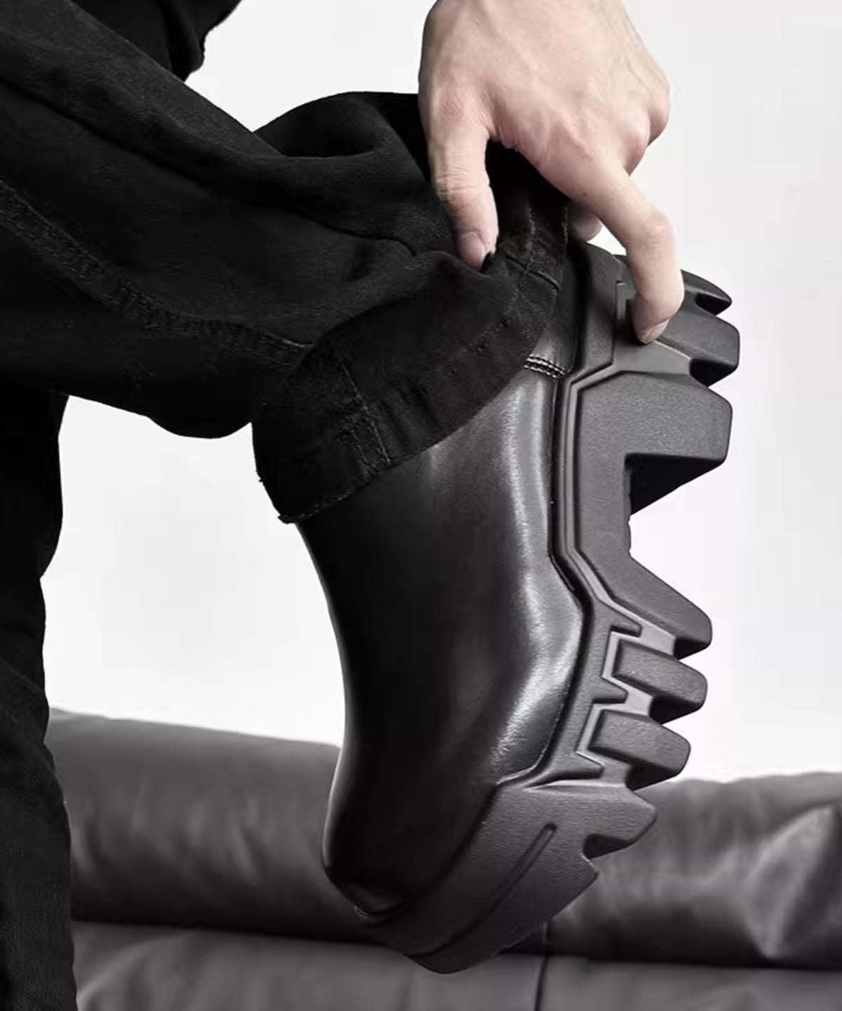 big toe platform shoes 
