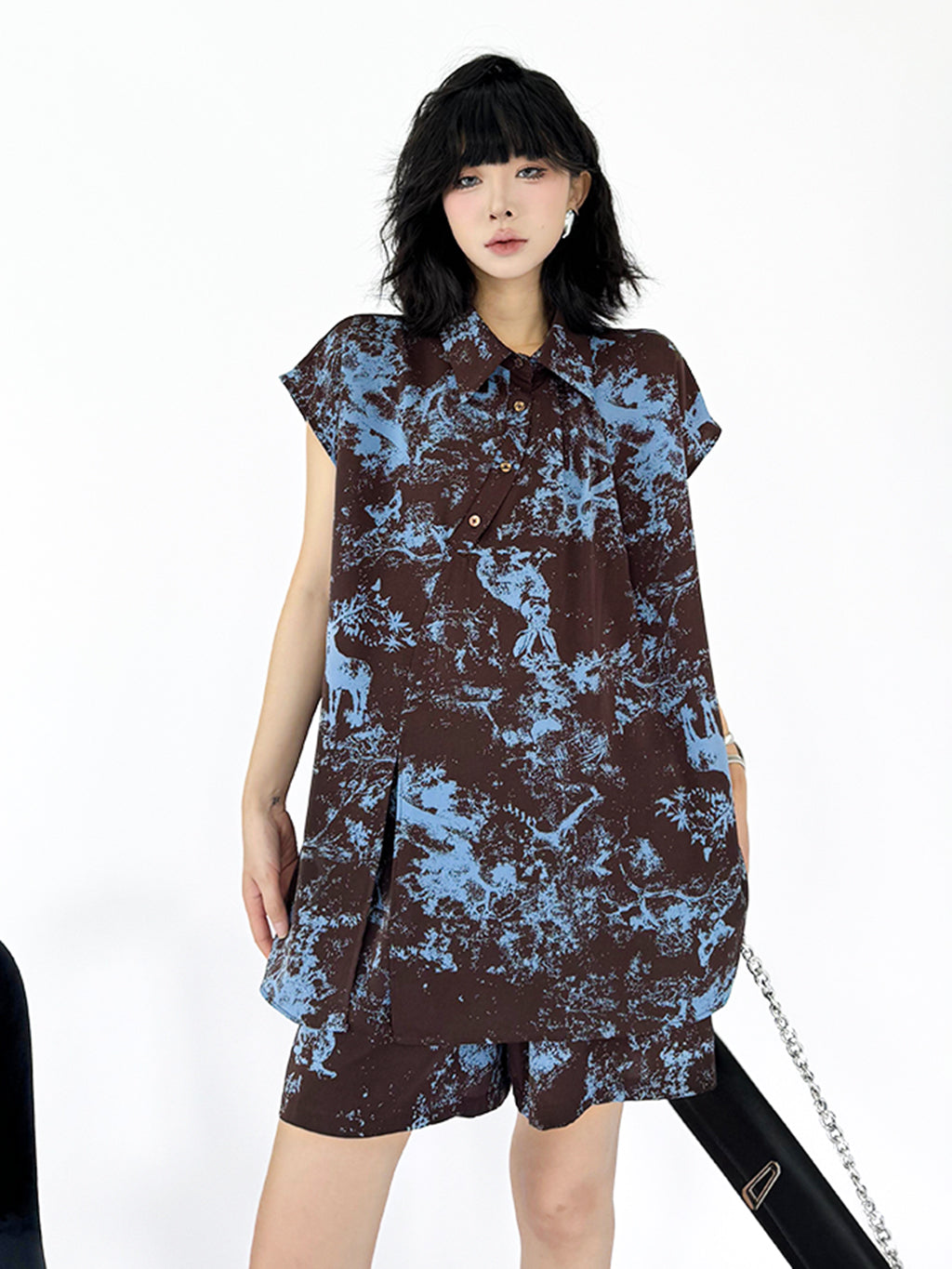 Printed pattern blouse and shorts