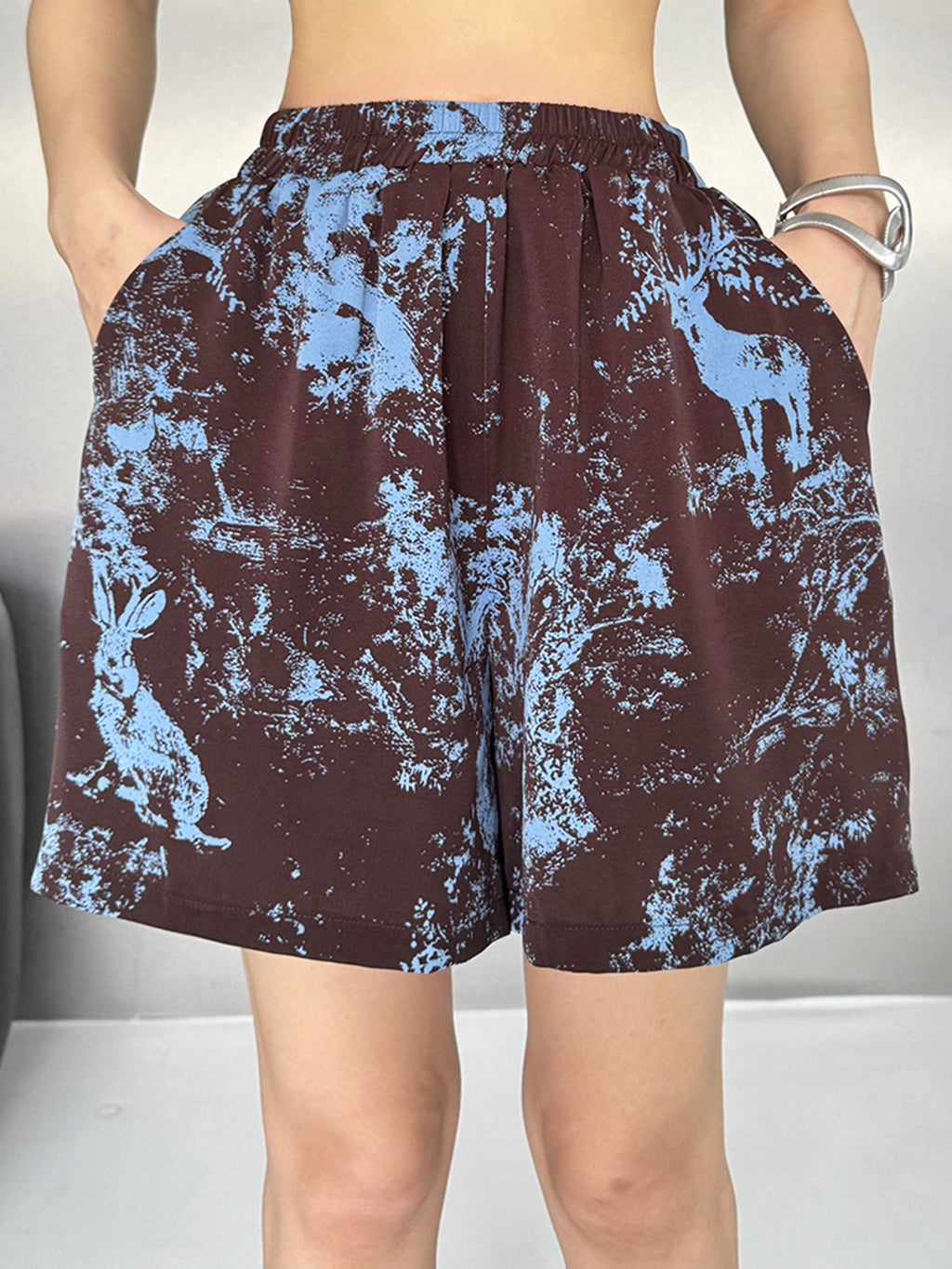 Printed pattern blouse and shorts