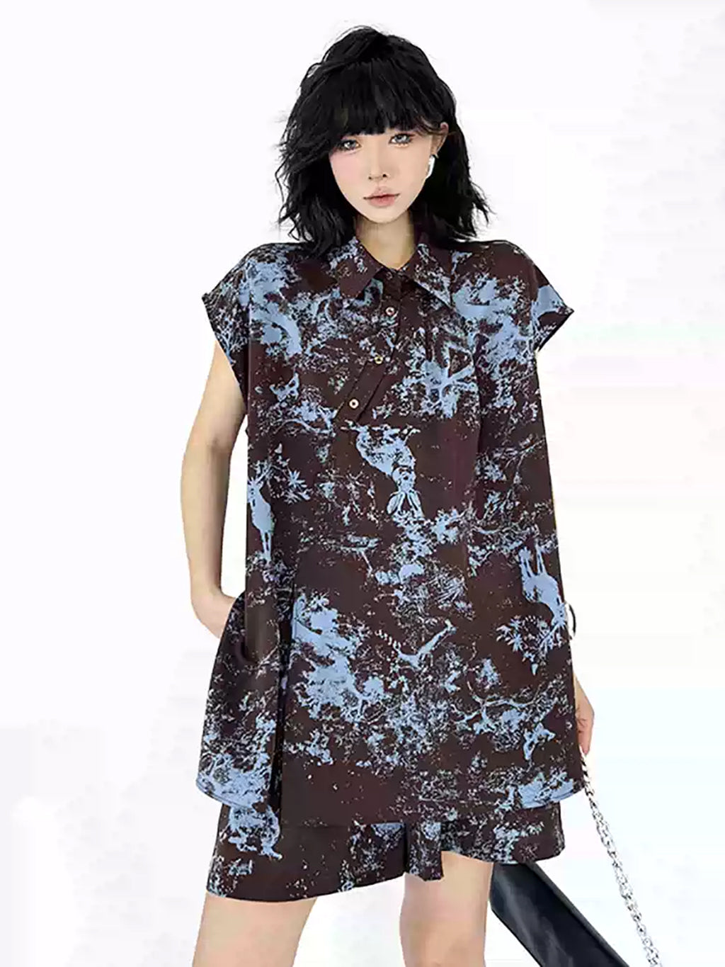 Printed pattern blouse and shorts
