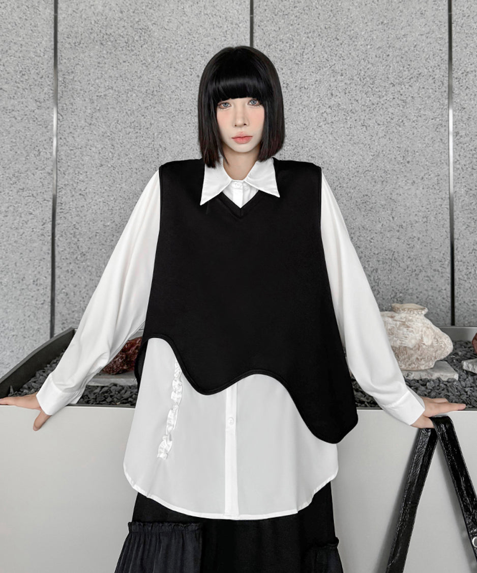 Frill line blouse