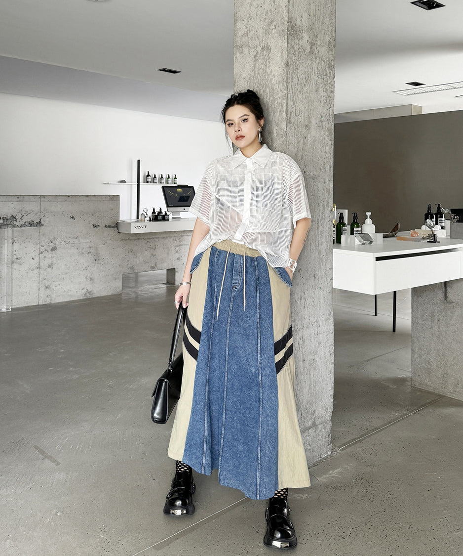 Side Switch Flare Denim Skirt