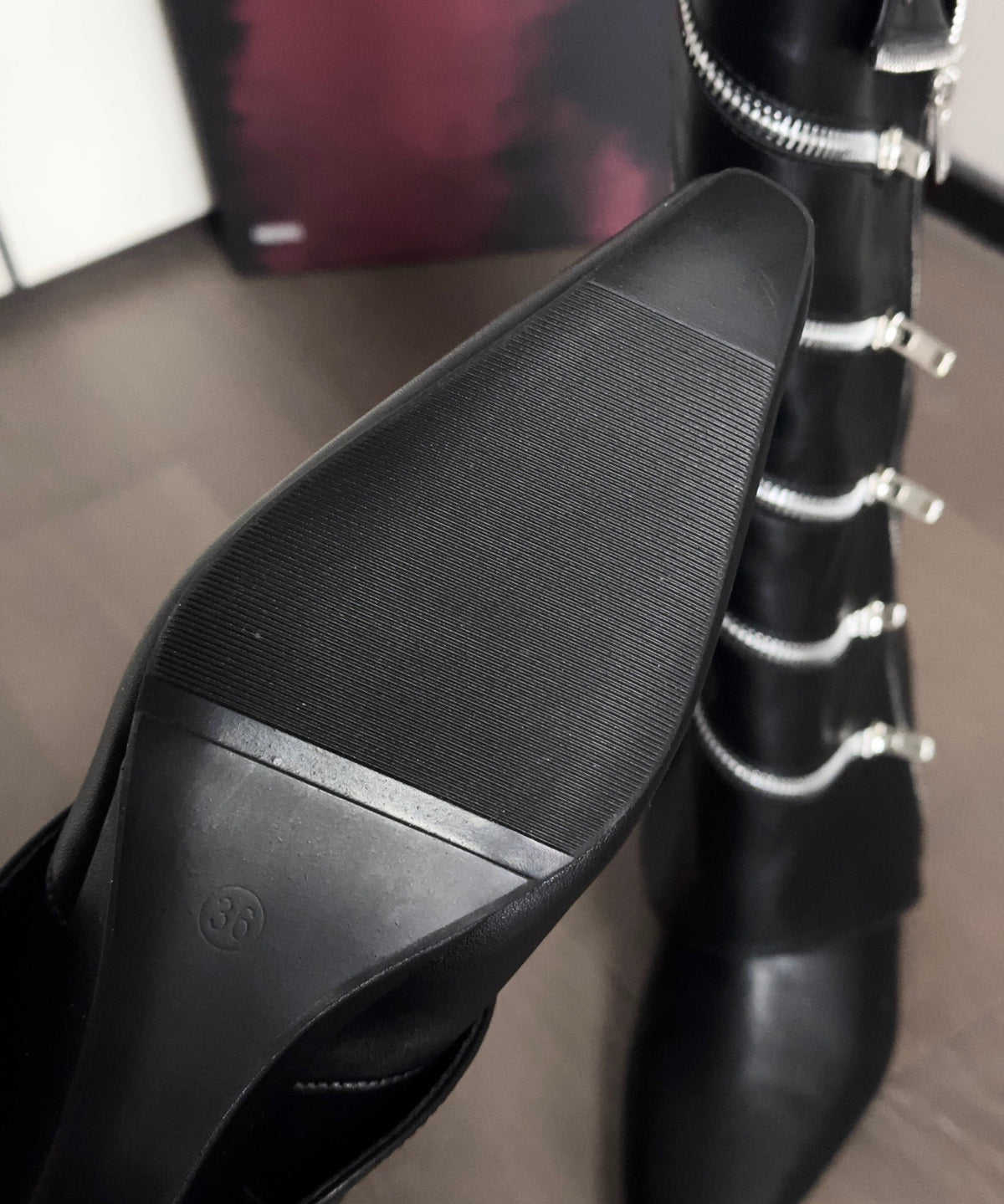 Zip-cover long boots