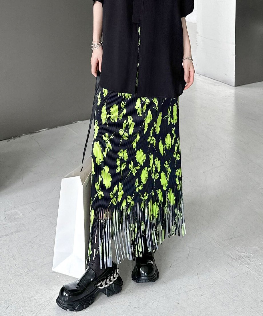 Tyromine Skirt