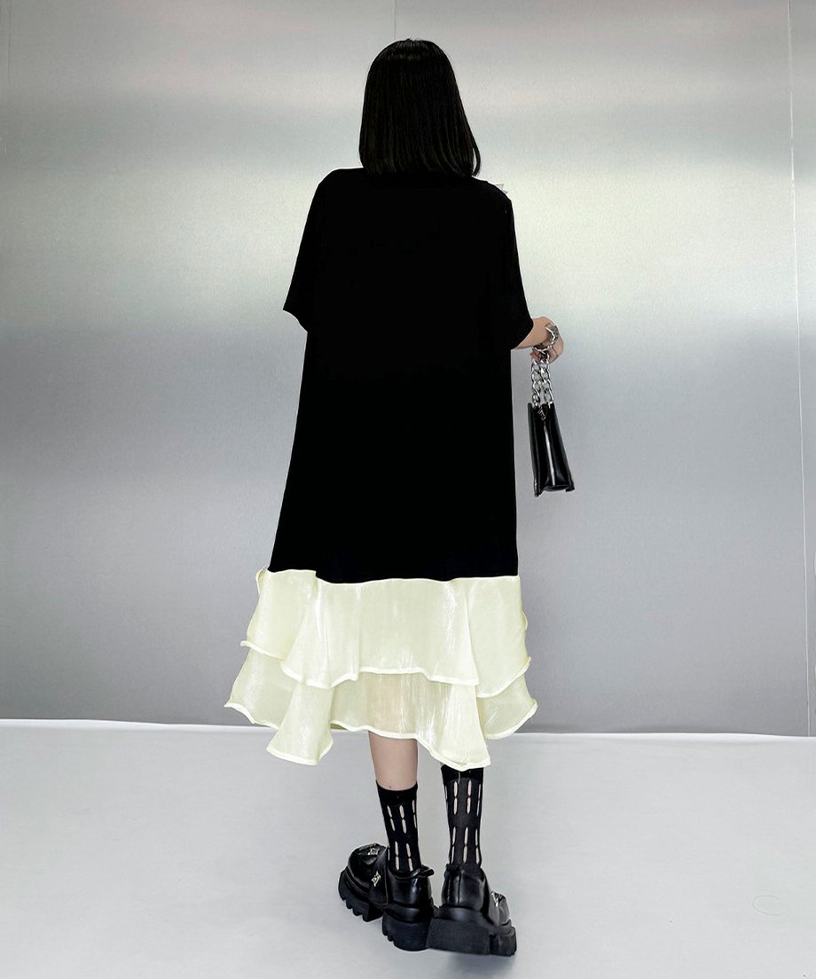 V-neck ruffle dress